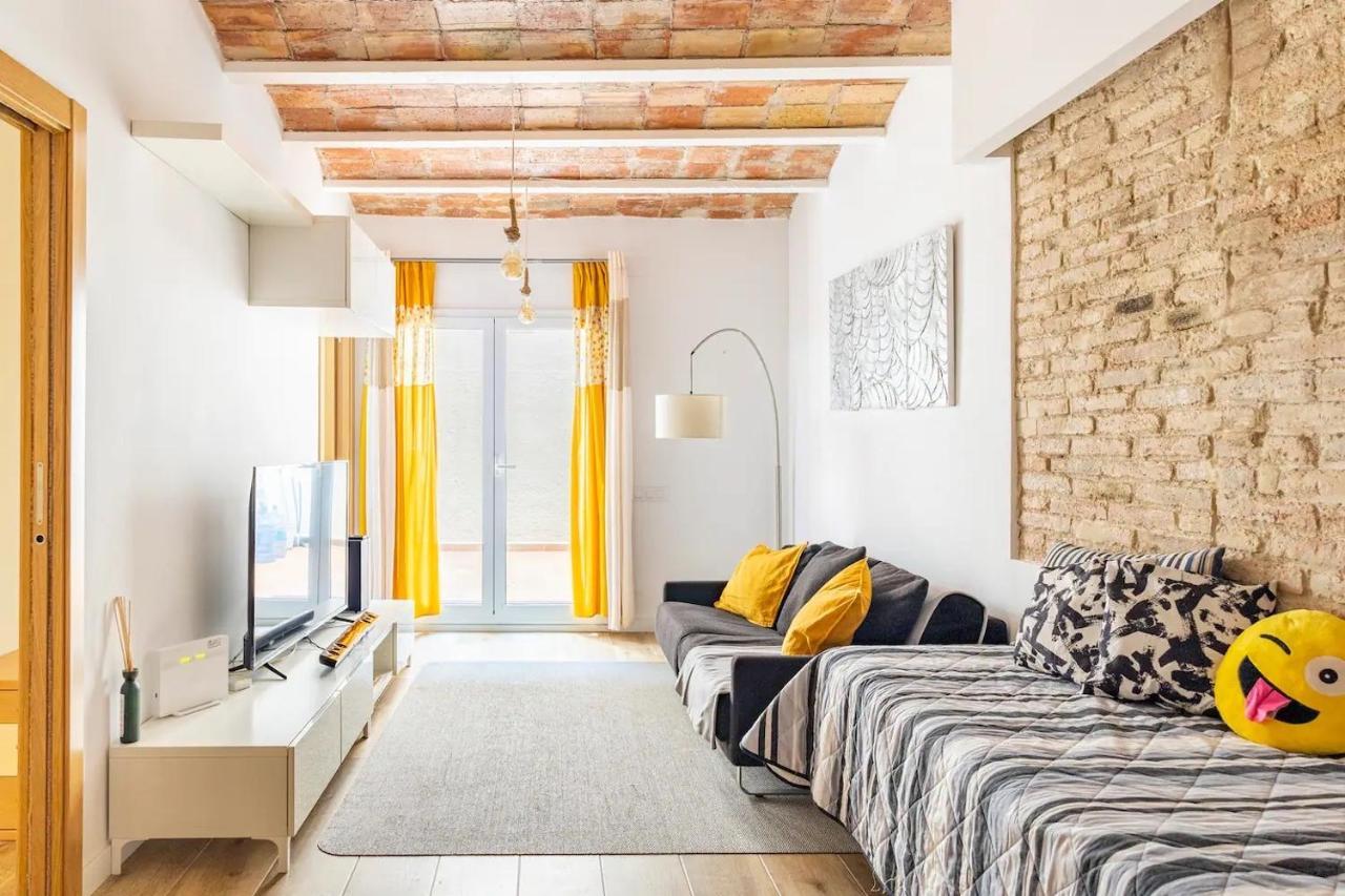 Sweet Room Barcelona โอสปิตาเล็ต เดอ โยเบรกัต ภายนอก รูปภาพ