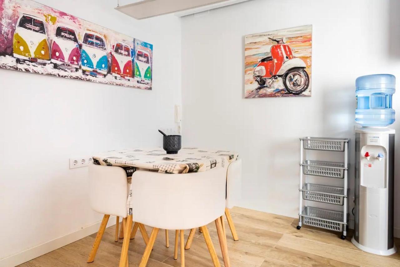 Sweet Room Barcelona โอสปิตาเล็ต เดอ โยเบรกัต ภายนอก รูปภาพ