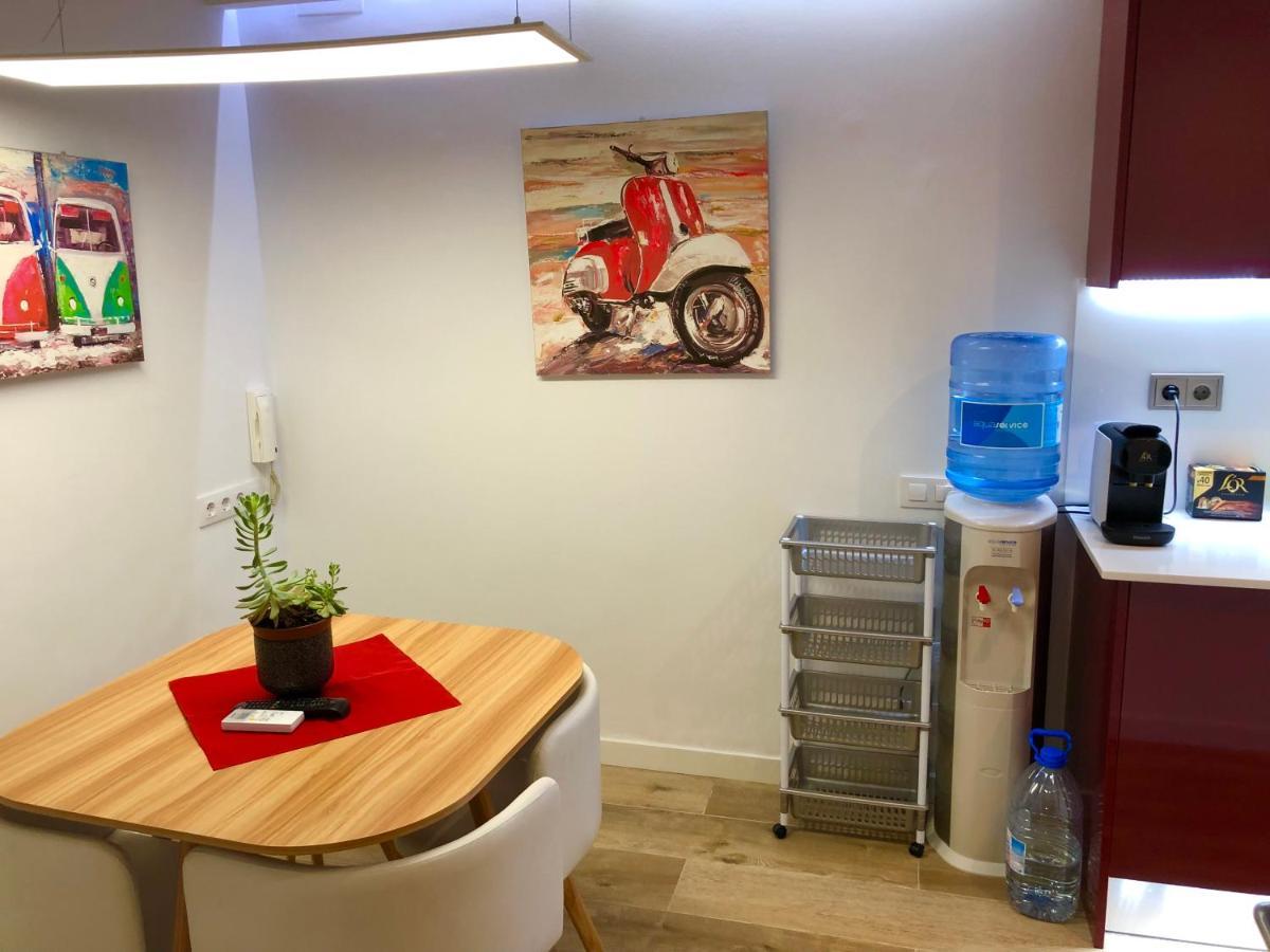 Sweet Room Barcelona โอสปิตาเล็ต เดอ โยเบรกัต ภายนอก รูปภาพ