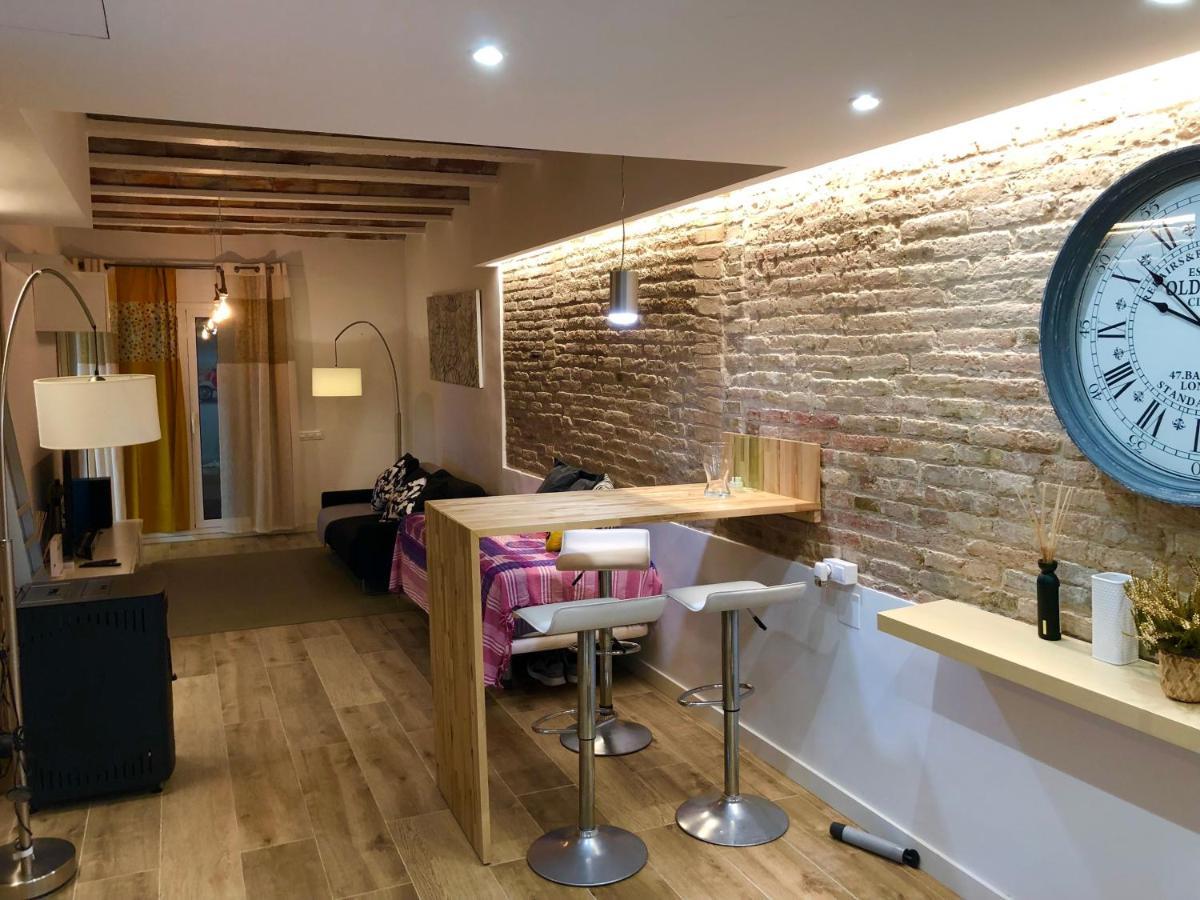 Sweet Room Barcelona โอสปิตาเล็ต เดอ โยเบรกัต ภายนอก รูปภาพ