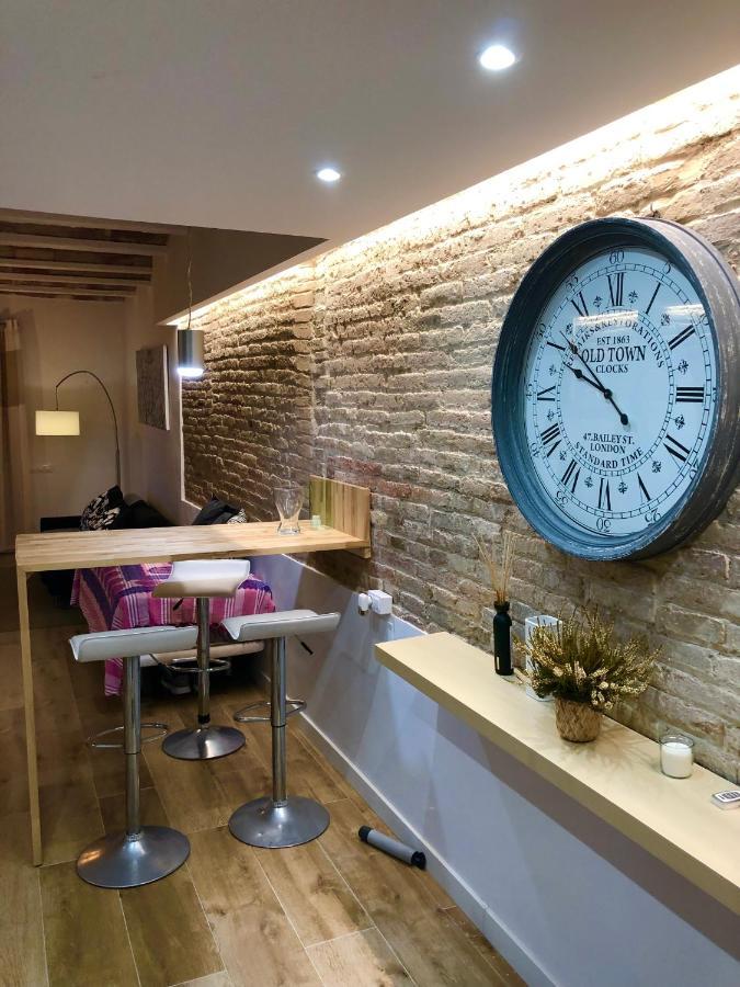 Sweet Room Barcelona โอสปิตาเล็ต เดอ โยเบรกัต ภายนอก รูปภาพ